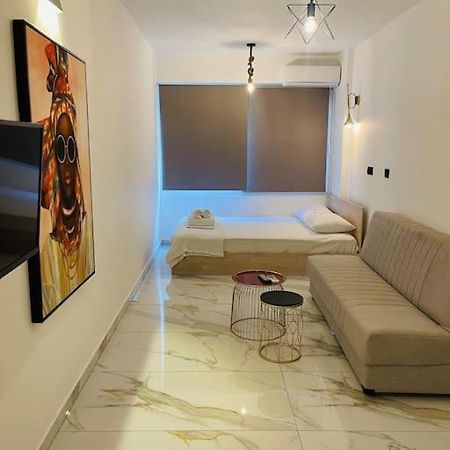 Luxury No4 Apartment In Ladadika Салоніки Екстер'єр фото